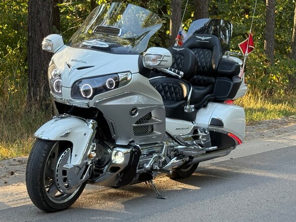 2013 Honda GL 1800 Gold Wing, белый, 1875000 рублей - вид 16
