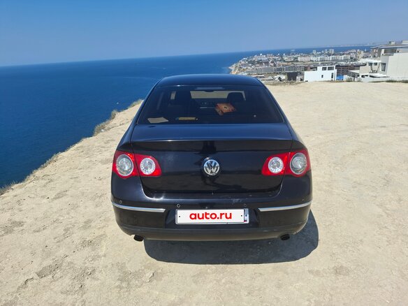 2007 Volkswagen Passat B6, чёрный, 1000000 рублей - вид 5