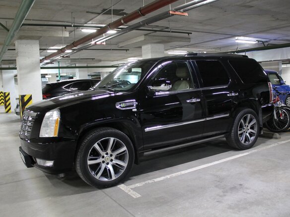2010 Cadillac Escalade III, чёрный, 2500000 рублей