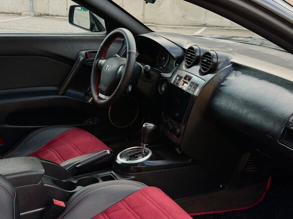 2004 Hyundai Tiburon II (GK), чёрный - вид 4