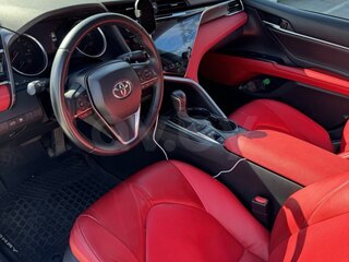 2018 Toyota Camry US Market VIII (XV70), белый, 2490000 рублей, вид 4
