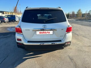 2012 Toyota Highlander II (XU40) Рестайлинг, белый, 2750000 рублей, вид 4