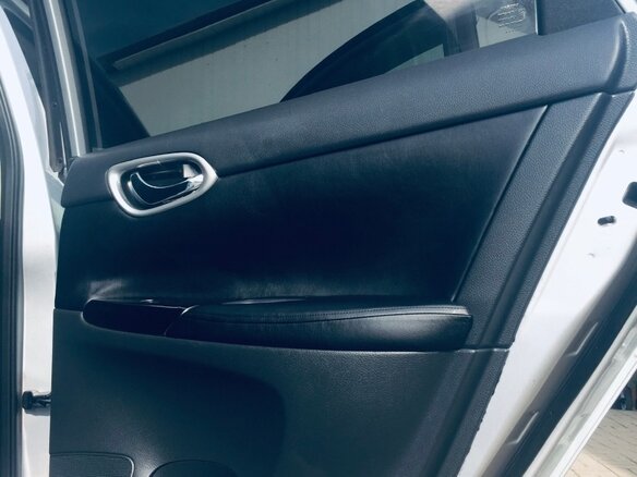 2015 Nissan Sentra VII (B17), серебристый, 1180000 рублей - вид 10