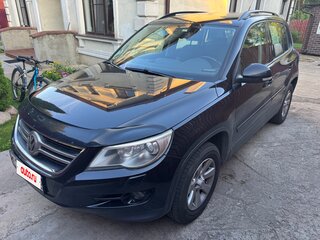 2010 Volkswagen Tiguan I, чёрный, 1300000 рублей, вид 1