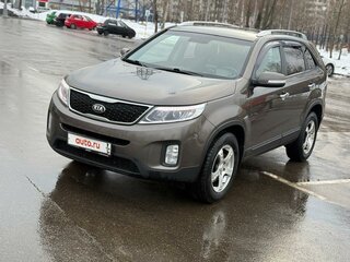 2016 Kia Sorento II Рестайлинг, бежевый, 2000000 рублей, вид 4