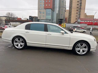 2009 Bentley Continental Flying Spur Speed, белый, 2100000 рублей, вид 2