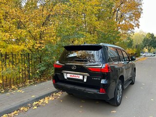 2016 Lexus LX 570 III Рестайлинг 2, чёрный, 8725000 рублей, вид 4