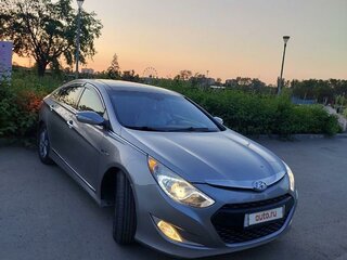 2011 Hyundai Sonata VI (YF), серебристый, 1500000 рублей, вид 1