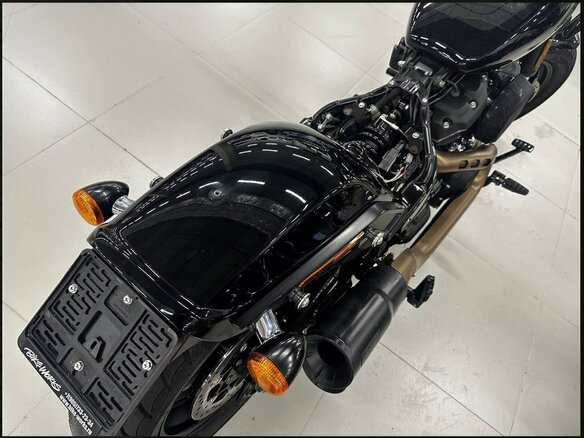 2019 Harley-Davidson Fat Bob, чёрный, 1800000 рублей - вид 15