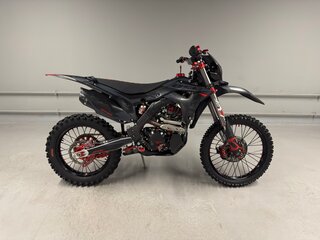 2024 BSE M4, чёрный, 370000 рублей, вид 4