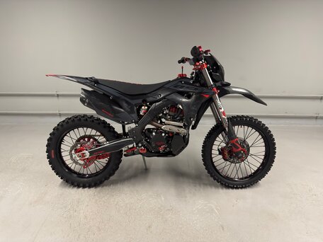 2024 BSE M4, чёрный, 370000 рублей, вид 4