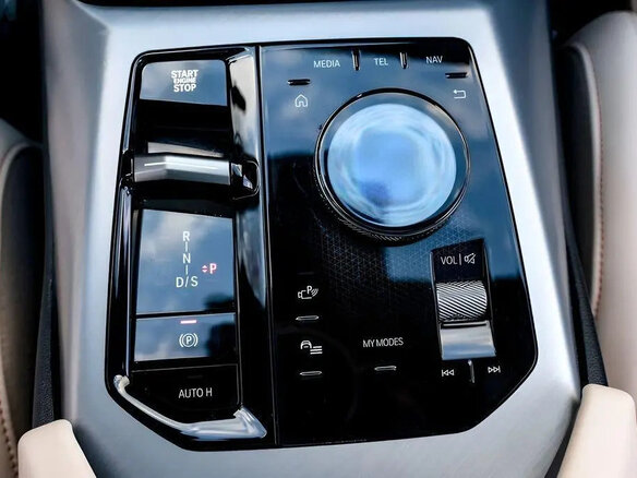2025 BMW X3 30i xDrive IV (G45/G48), серый, 6122123 рублей - вид 12