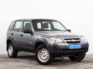 2016 Chevrolet Niva I Рестайлинг, серый, 609000 рублей, вид 1