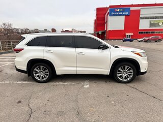 2014 Toyota Highlander III (XU50), белый, 2999000 рублей, вид 4