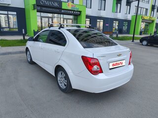 2015 Chevrolet Aveo II, белый, 750000 рублей, вид 5