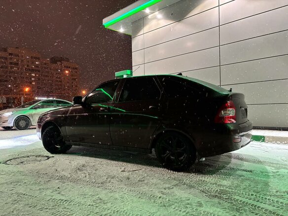 2011 Lada (ВАЗ) Priora I, пурпурный, 370000 рублей - вид 3