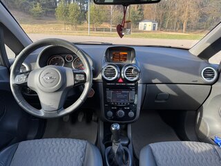 2013 Opel Corsa D Рестайлинг II, серебристый, 590000 рублей, вид 5