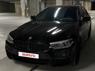 2019 BMW 5 серии 530d xDrive VII (G30/G31/G38), чёрный, 4450999 рублей, вид 3