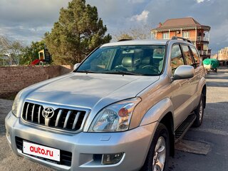 2004 Toyota Land Cruiser Prado 5-speed 120 Series, серебристый, 1950000 рублей, вид 1