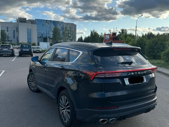 2024 Jetour X70+ I Рестайлинг, чёрный, 2000000 рублей - вид 5