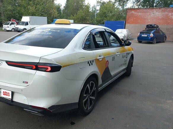 2023 Kaiyi E5, белый, 900000 рублей - вид 2