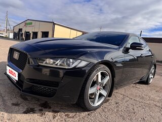 2017 Jaguar XE I, чёрный, 1700000 рублей, вид 1