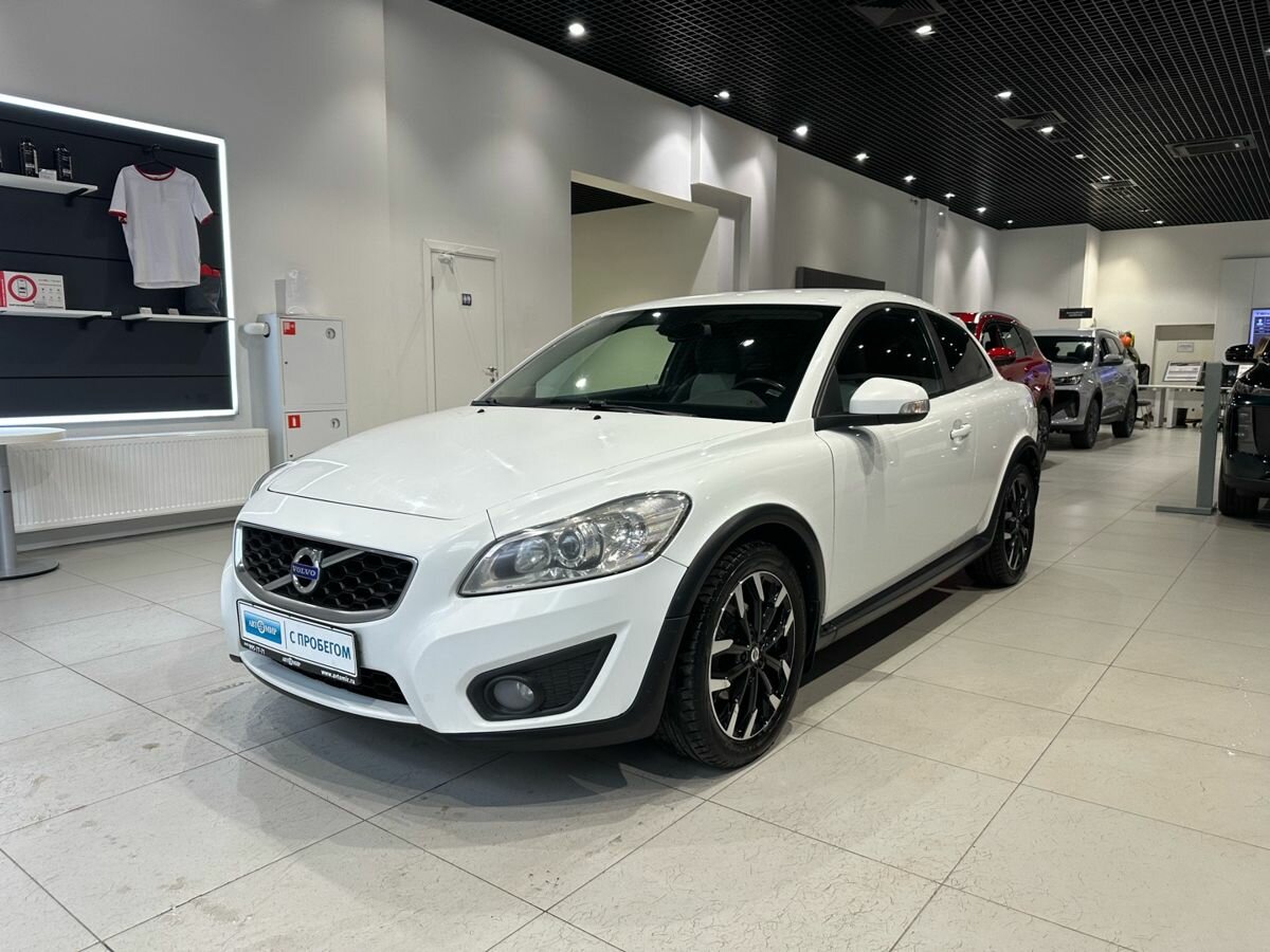 Открыть фотографии: Volvo C30 I Рестайлинг