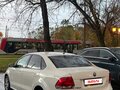 2013 Volkswagen Polo V, белый, 700000 рублей - вид 2