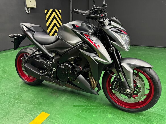 2020 Suzuki GSX-S 1000, серый, 995000 рублей - вид 16