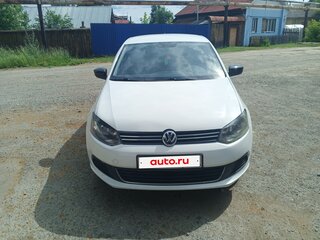 2014 Volkswagen Polo V, белый, 700000 рублей, вид 1