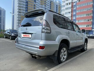 2004 Toyota Land Cruiser Prado 120 Series, серебристый, 1680000 рублей, вид 3