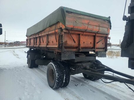 1993 КамАЗ 55102, серый, 400000 рублей, вид 3