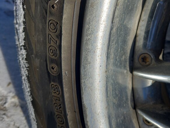 2005 Toyota Crown XII (S180), серебристый, 1240000 рублей - вид 2