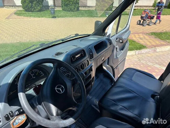 2015 Mercedes-Benz Sprinter Classic, белый, 1600000 рублей - вид 13