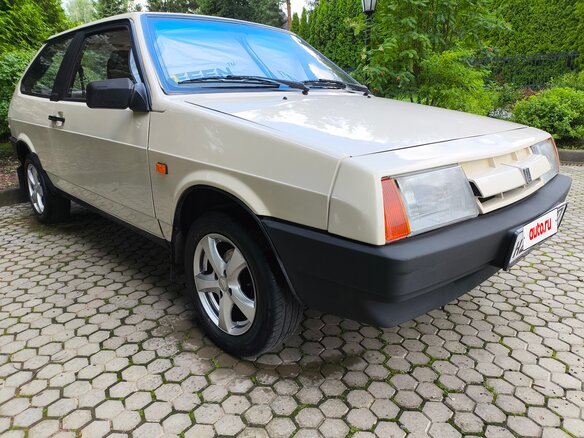 1987 Lada (ВАЗ) 2108 21086, бежевый, 550000 рублей - вид 2