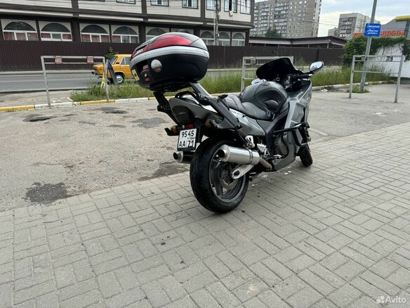 2002 Honda CBR 1100 XX, серый, 550000 рублей - вид 1