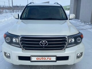 2014 Toyota Land Cruiser 200 Series Рестайлинг 1, белый, 4500000 рублей, вид 2