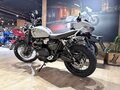 2024 Triumph Scrambler, серый, 1800000 рублей - вид 5
