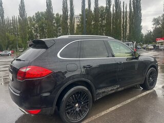 2010 Porsche Cayenne S II (958), чёрный, 3000000 рублей, вид 2