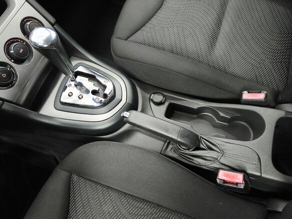 2010 Peugeot 308 I, бежевый, 389000 рублей - вид 16