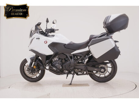 2024 Honda NT1100, белый, 1550000 рублей, вид 2
