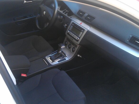 2008 Volkswagen Passat B6, белый - вид 3
