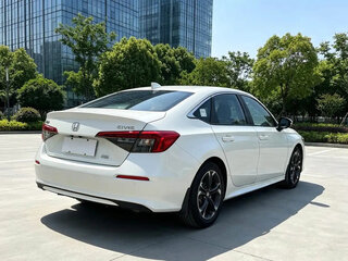 2022 Honda Civic XI, белый, 1790000 рублей, вид 4