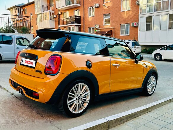 2014 Mini Hatch Cooper S III (F55/F56), жёлтый, 1628000 рублей - вид 6