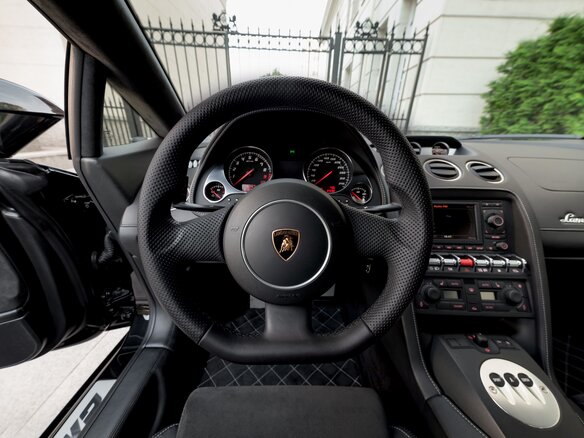 2013 Lamborghini Gallardo LP560-4 I Рестайлинг, чёрный - вид 23