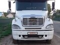 2004 Freightliner Columbia, белый, 1600000 рублей