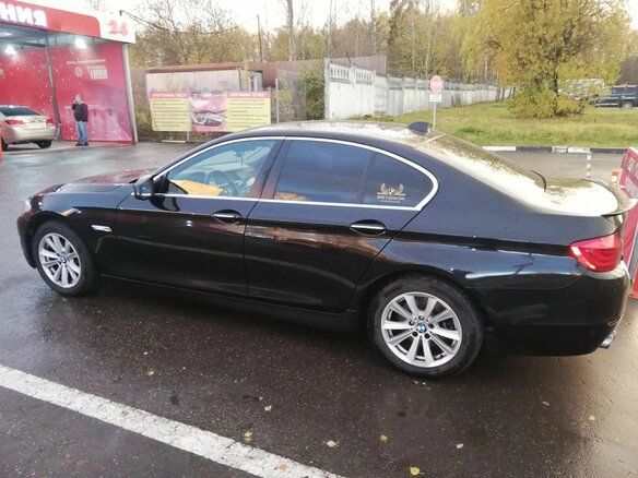 2011 BMW 5 серии 523i VI (F10/F11/F07), чёрный, 1200000 рублей - вид 2