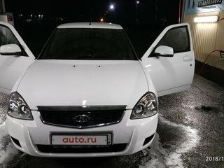 2015 Lada (ВАЗ) Priora I Рестайлинг, серебристый, 1000000 рублей, вид 4