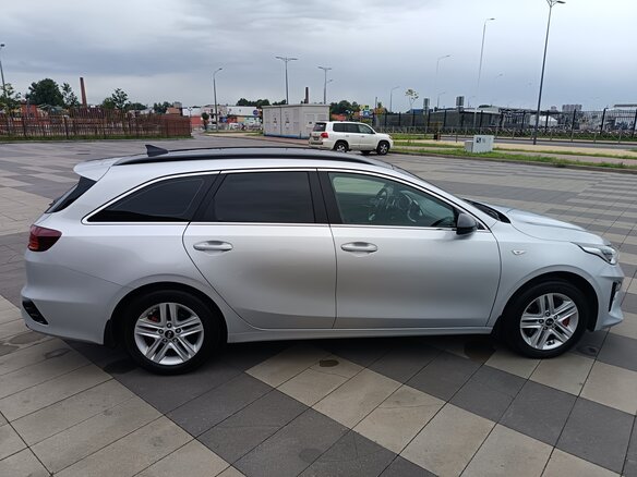 2019 Kia Ceed III, серебристый, 1900000 рублей - вид 21