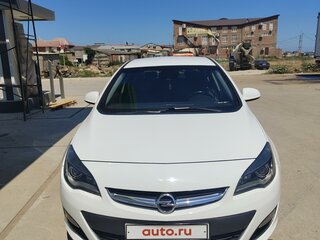 2013 Opel Astra J Рестайлинг, белый, 850000 рублей, вид 4